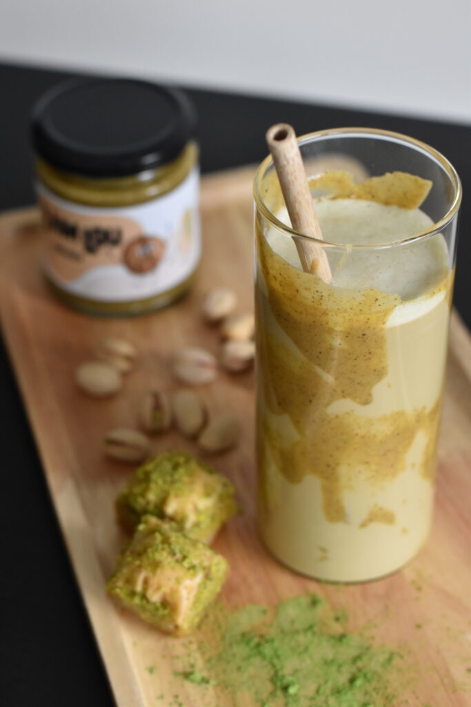 Matcha pistache latte recept